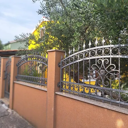 Apartamento Ines Trogir