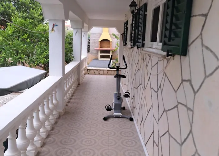 Apartamento Ines Trogir